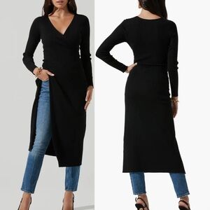 Astr the label Cross Front High Slit Long ribbed Sweater in Black size XL fall